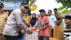 Bikin heboh! Tanggul Kali Bego jebol, banjir rendam rumah warga Kapuran Tanggamus