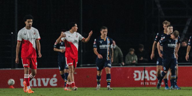 Ivar Jenner Patahkan Botol, Timnas U-22 Indonesia Tumbang saat Turunkan Miliano Jonathans dan Geland