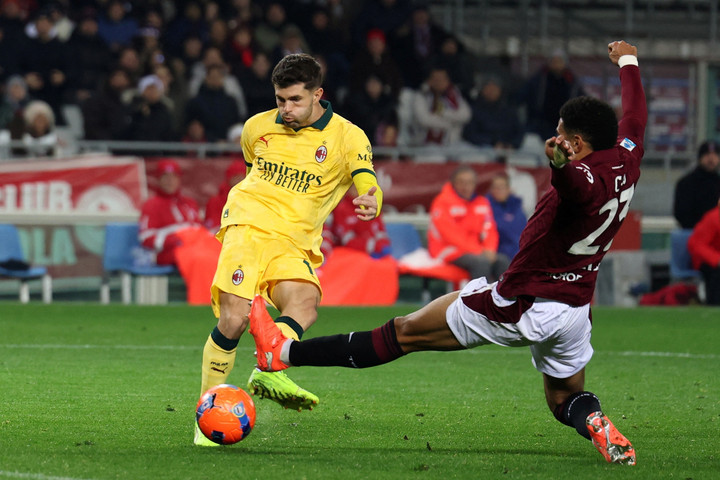 Foto: AC Milan Kalahkan Torino di Liga Italia