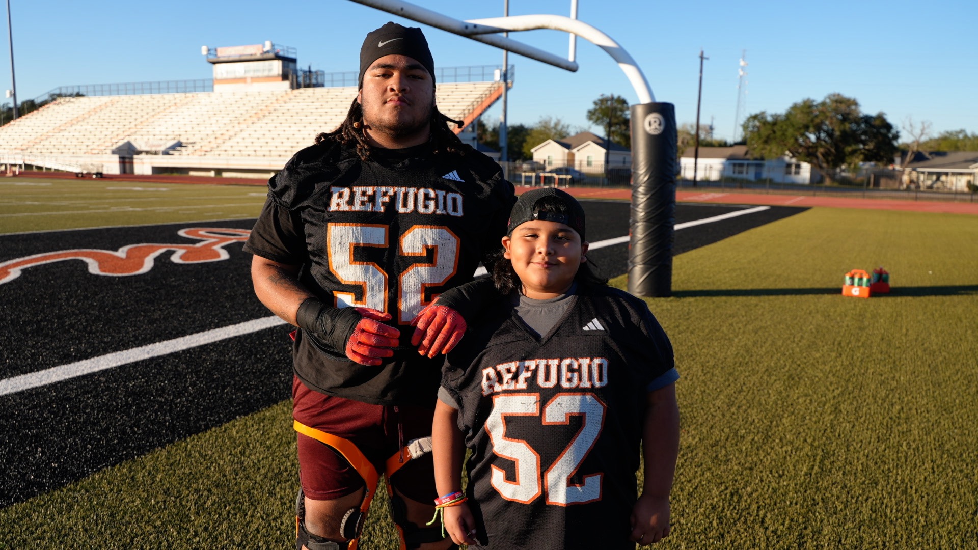 Refugio's Jason Delossantos shares Bobcat pride with younger brother
