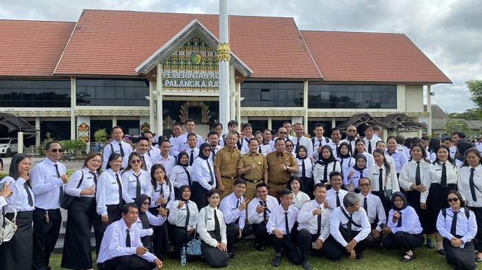 Berita Populer Palangka Raya: Fairid Lantik 1.524 PPPK Paruh Waktu untuk Tingkatkan Kinerja