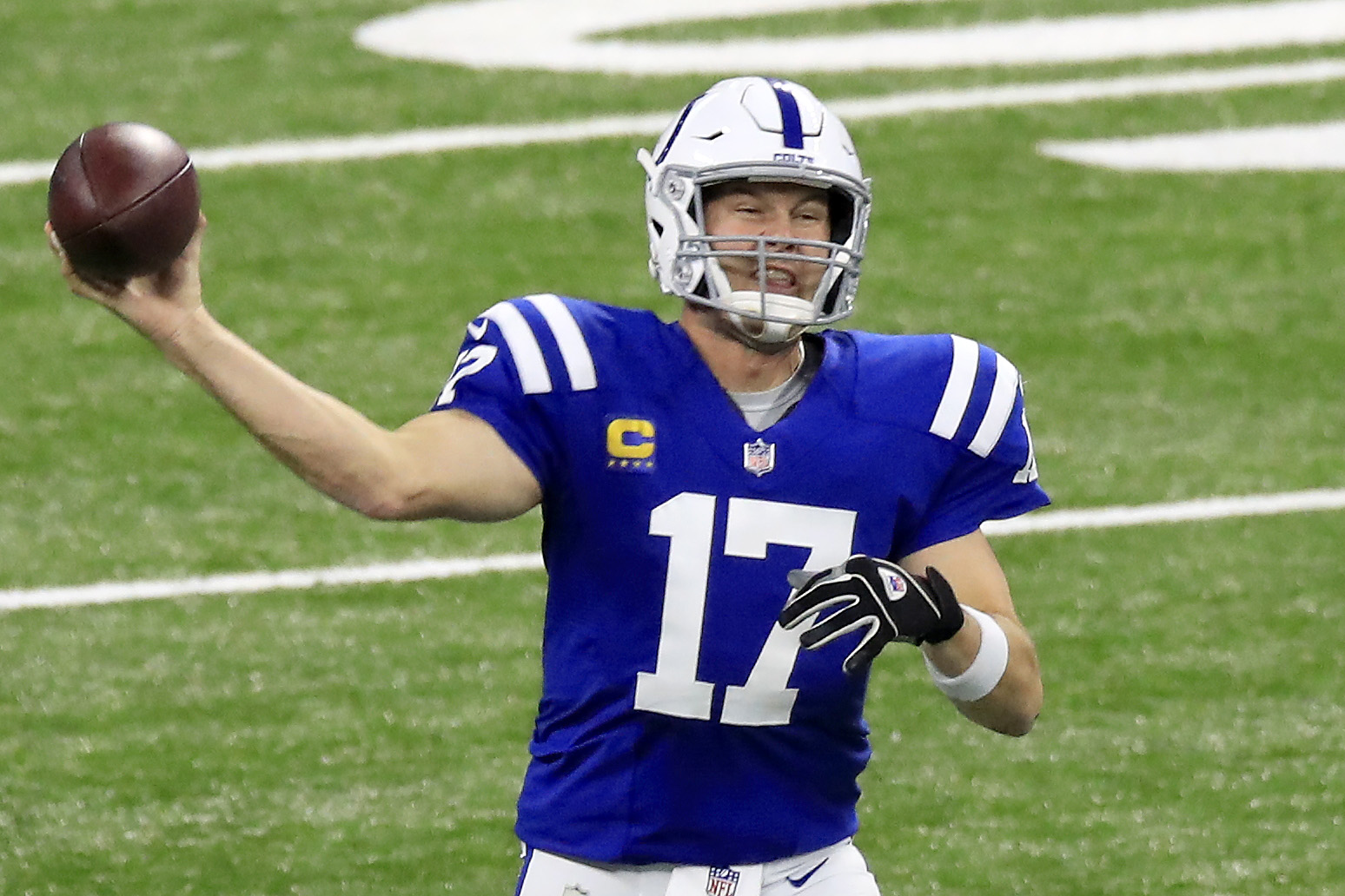 Colts officially sign 44-year-old quarterback Philip Rivers