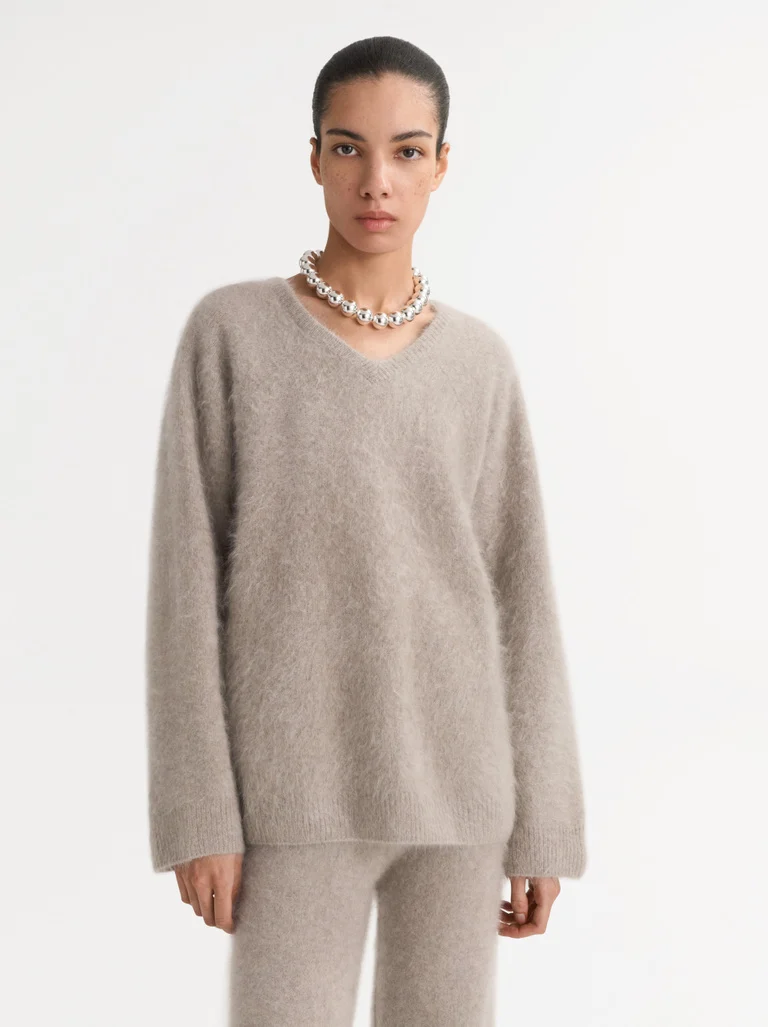 The secret’s out—11 under-the-radar knitwear brands fashion people have ...