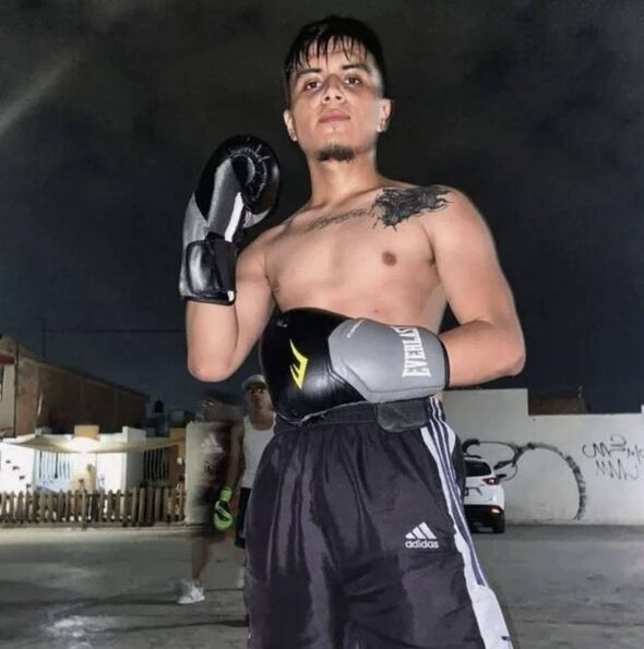 Joven boxeador muere a machetazos mientras defendía a sus hermanas en casa familiar