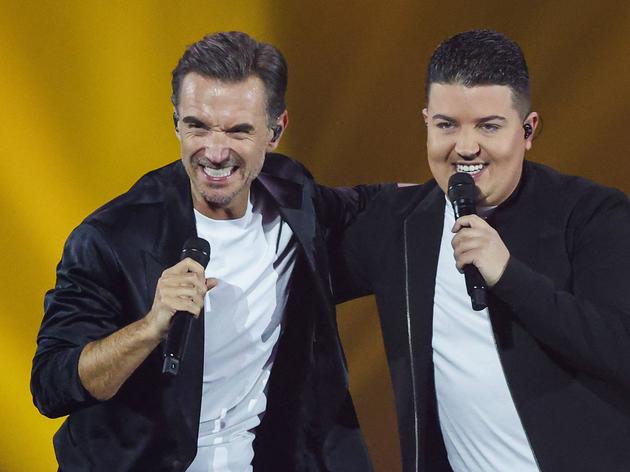 Florian Silbereisen hat einen neuen Duettpartner – und mit ihm erobert er die Charts. Diesmal ist es nicht Helene Fischer an seiner Seite.