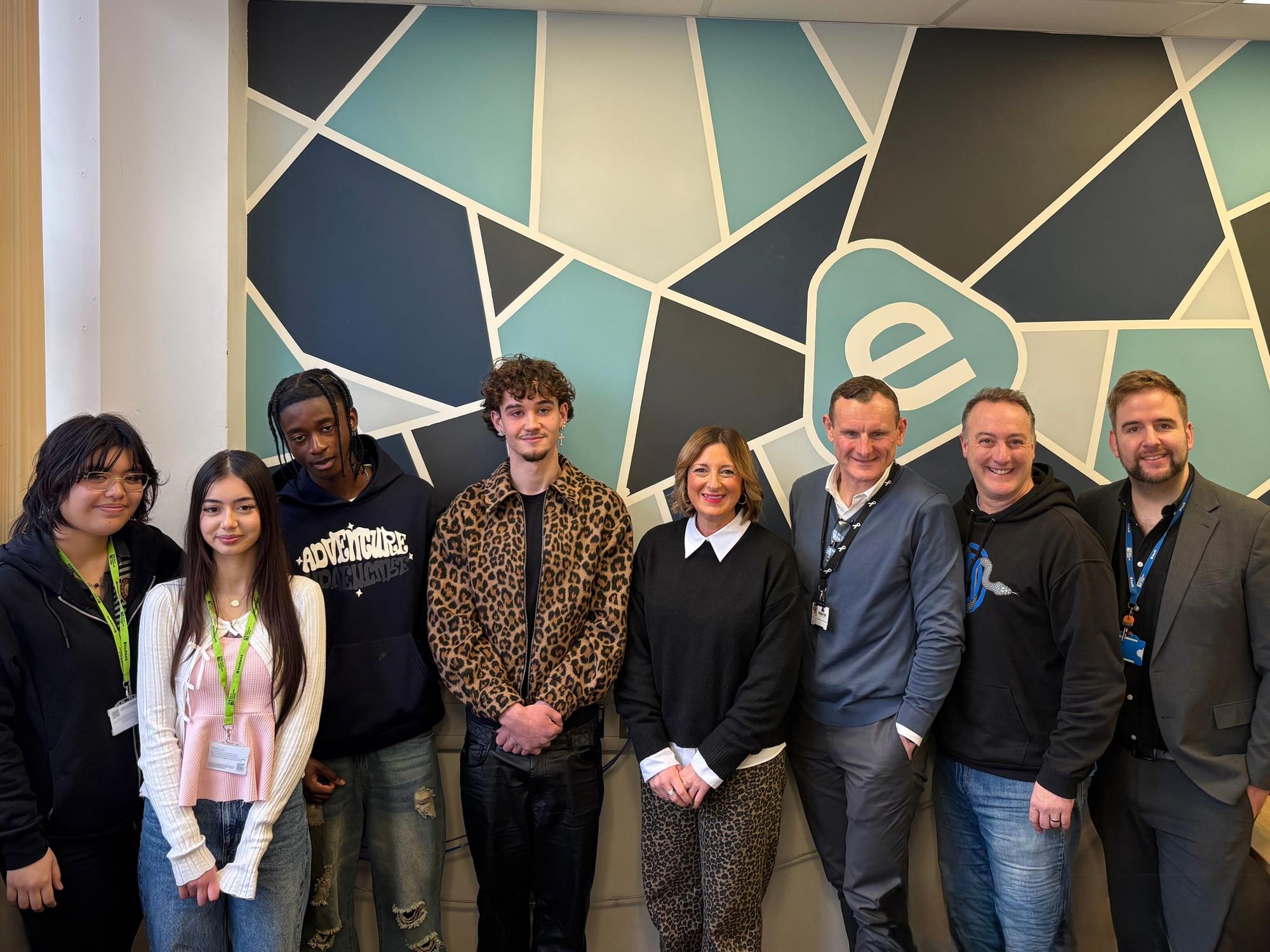 College student named winner of Portsmouth’s bus design competition