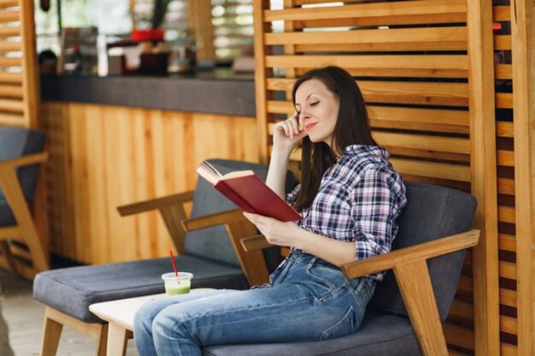 Jika Sudah Baca 8 Buku Ini, Anda Lebih Penasaran daripada Kebanyakan Orang