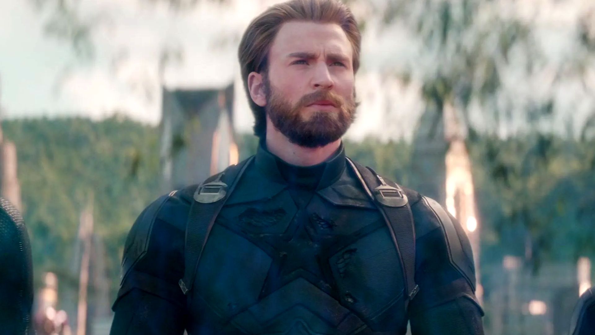 Chris Evans’ Captain America returns with a child in first Avengers ...