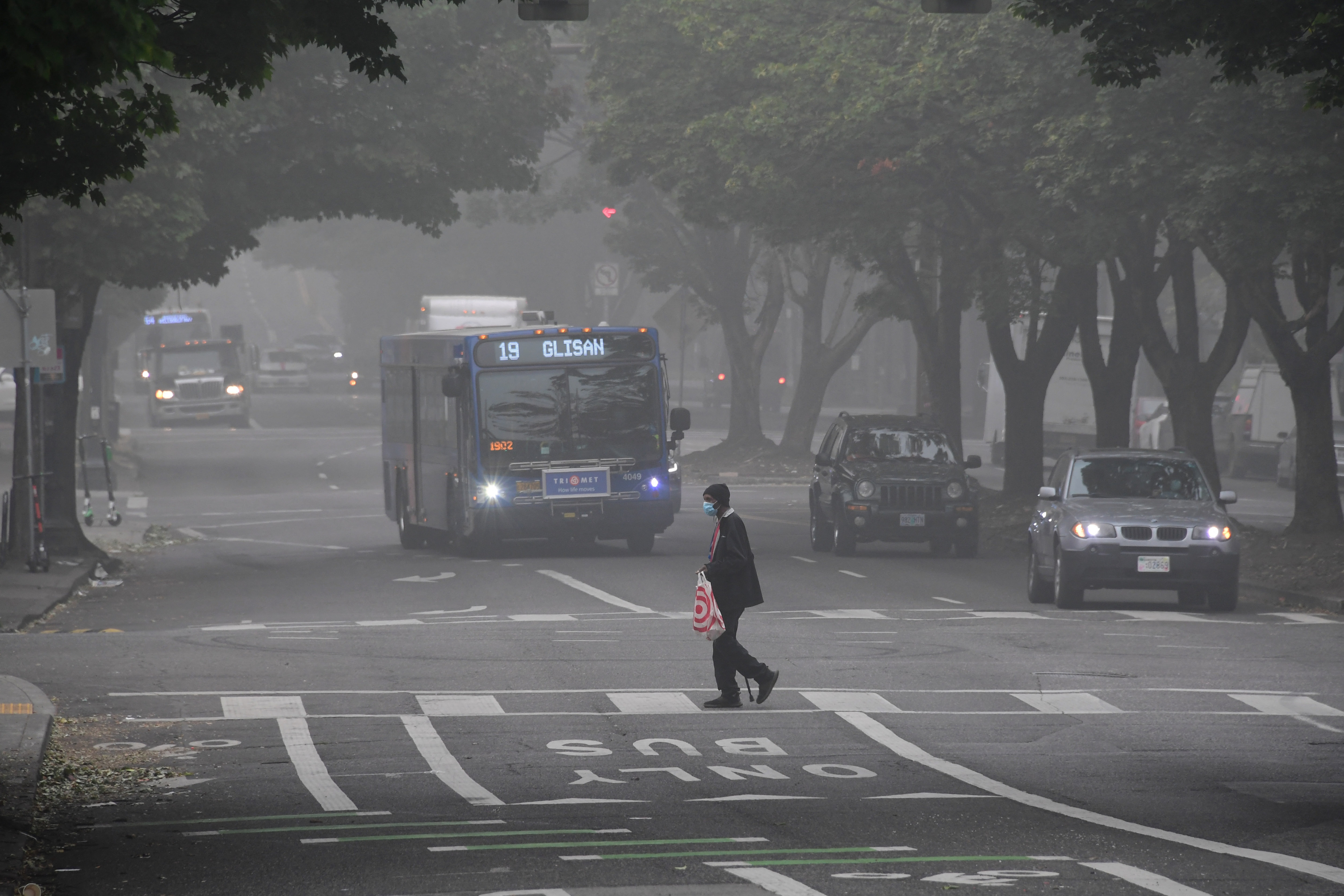 Thousands advised to remain indoors in Oregon, California