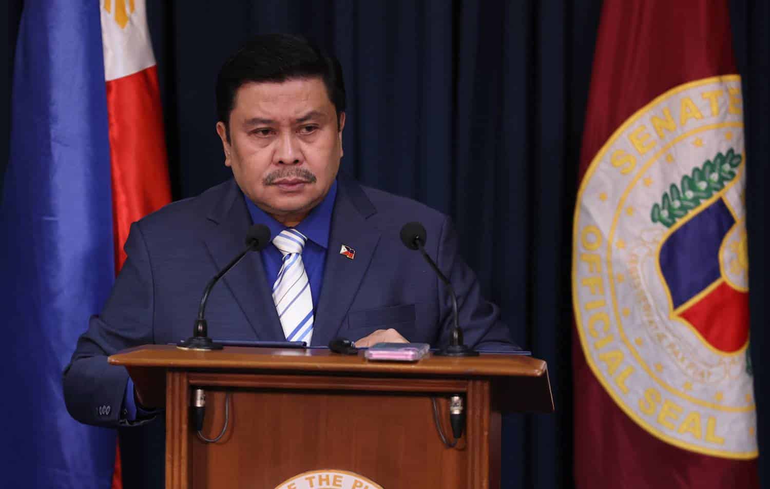 Options given to Estrada amid possible arrest, says DILG