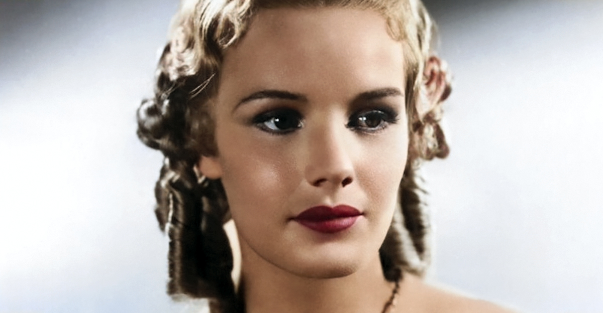 The Horrifying Truth About Frances Farmer’s Breakdown And Lobotomy