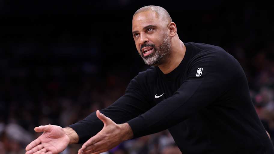 Rockets' biggest offseason signing has yet to play a single minute