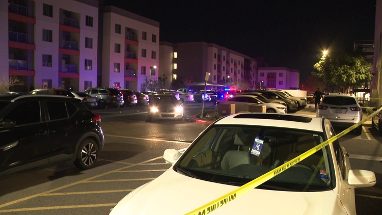Man dead, another injured after shooting near central Phoenix apartment ...
