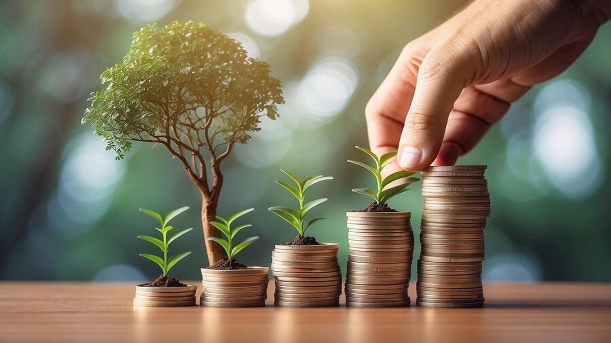 Start Rs 10,000 SIP at 30 and get Rs 65,000 monthly from 50: SWP calculator shows youll retain Rs 1 crore