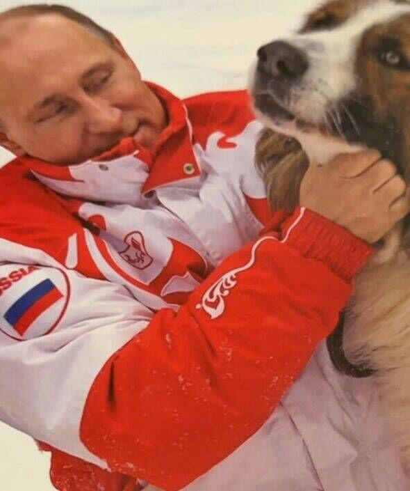 Vladimir Putin issues warning to the West as he unveils 2026 calendar