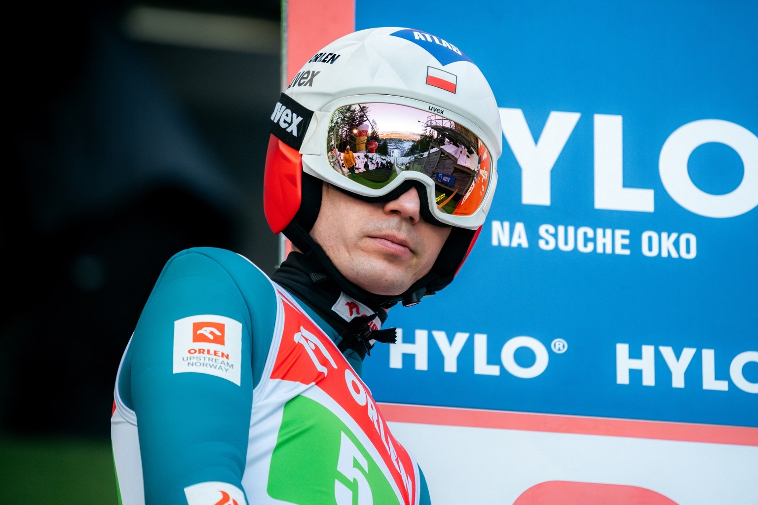 Grymas rozczarowania Stocha, potem próba Tomasiaka. 18-latek znów najlepszy