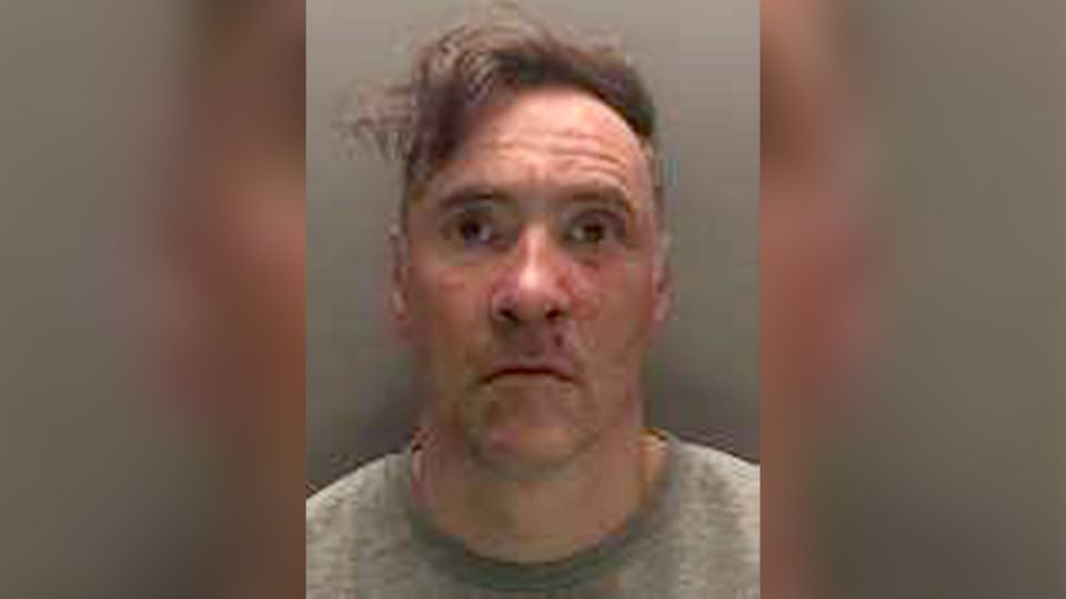 Un hombre cambia su declaración y admite los cargos por el accidente en el desfile del equipo de fútbol de Liverpool.