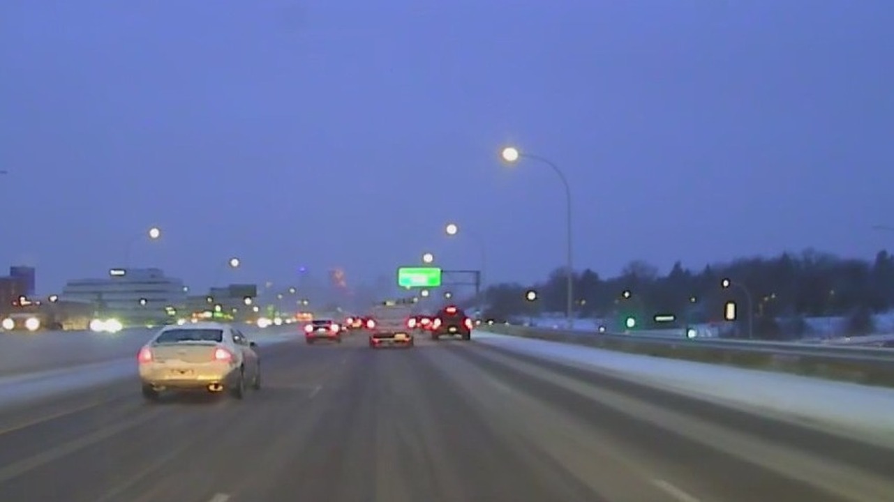 Slick roads for Wednesday morning commute [7 a.m. update]
