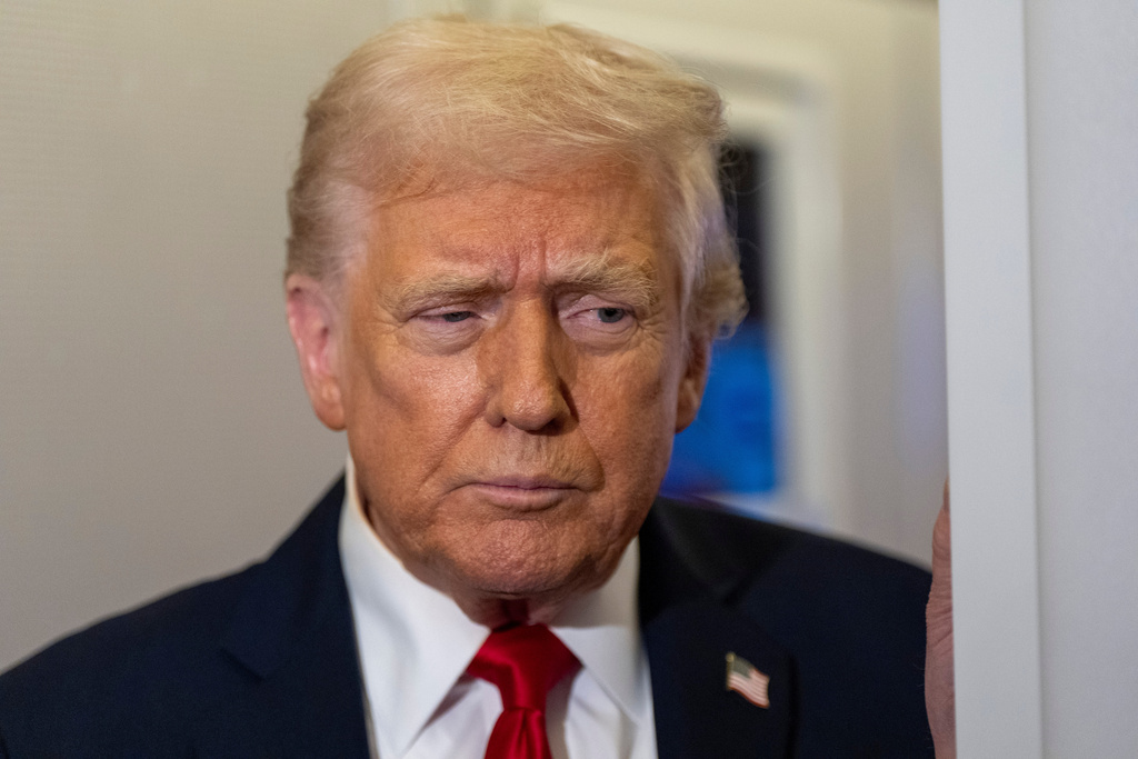 Lo último: Un asesor estadounidense entrenó al asesor de Putin para promocionar a Trump, según un informe de Bloomberg.