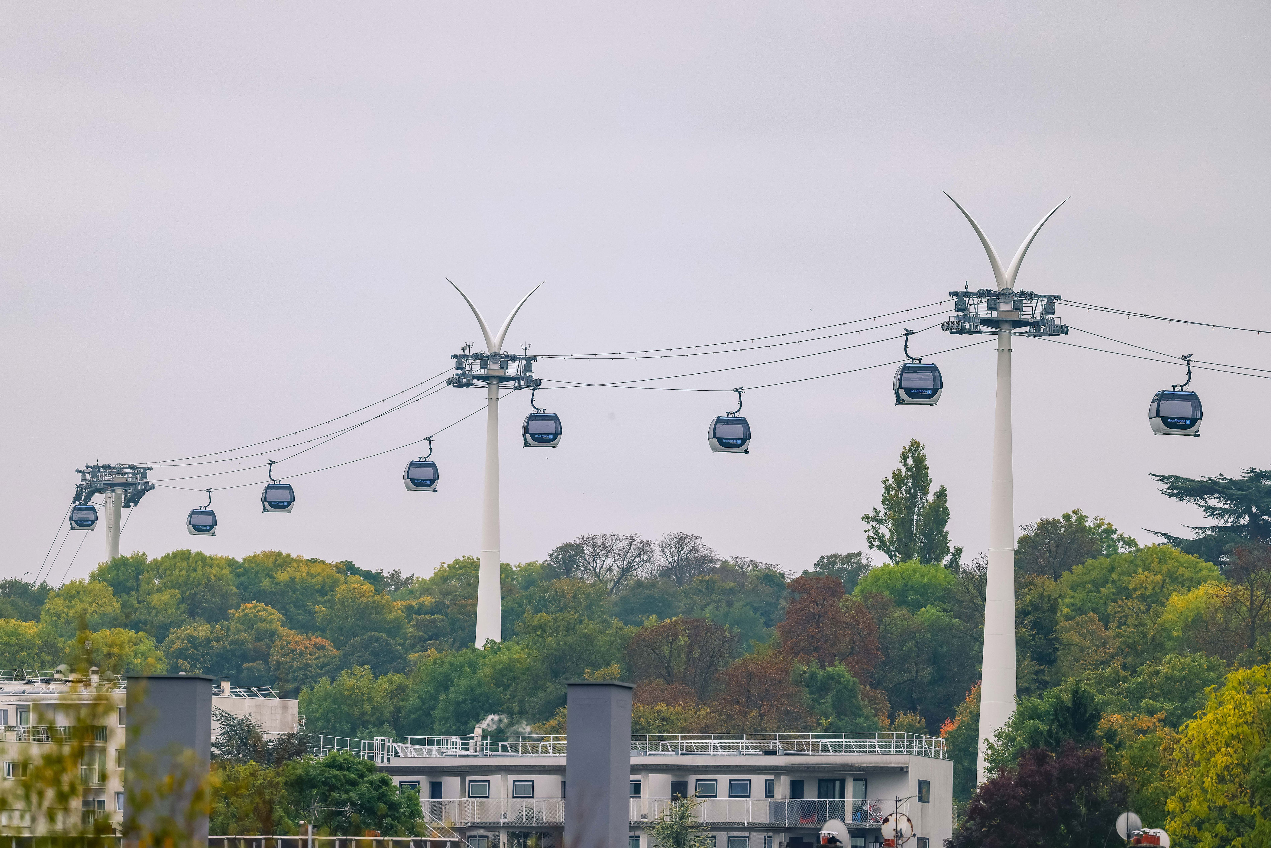 Pourquoi voit-on des télécabines apparaître au sud de Paris