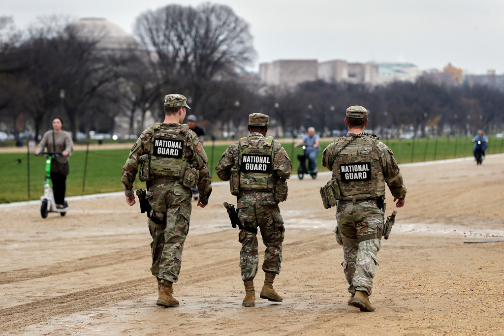 Trump orders 500 additional troops to DC after two National Guard ...