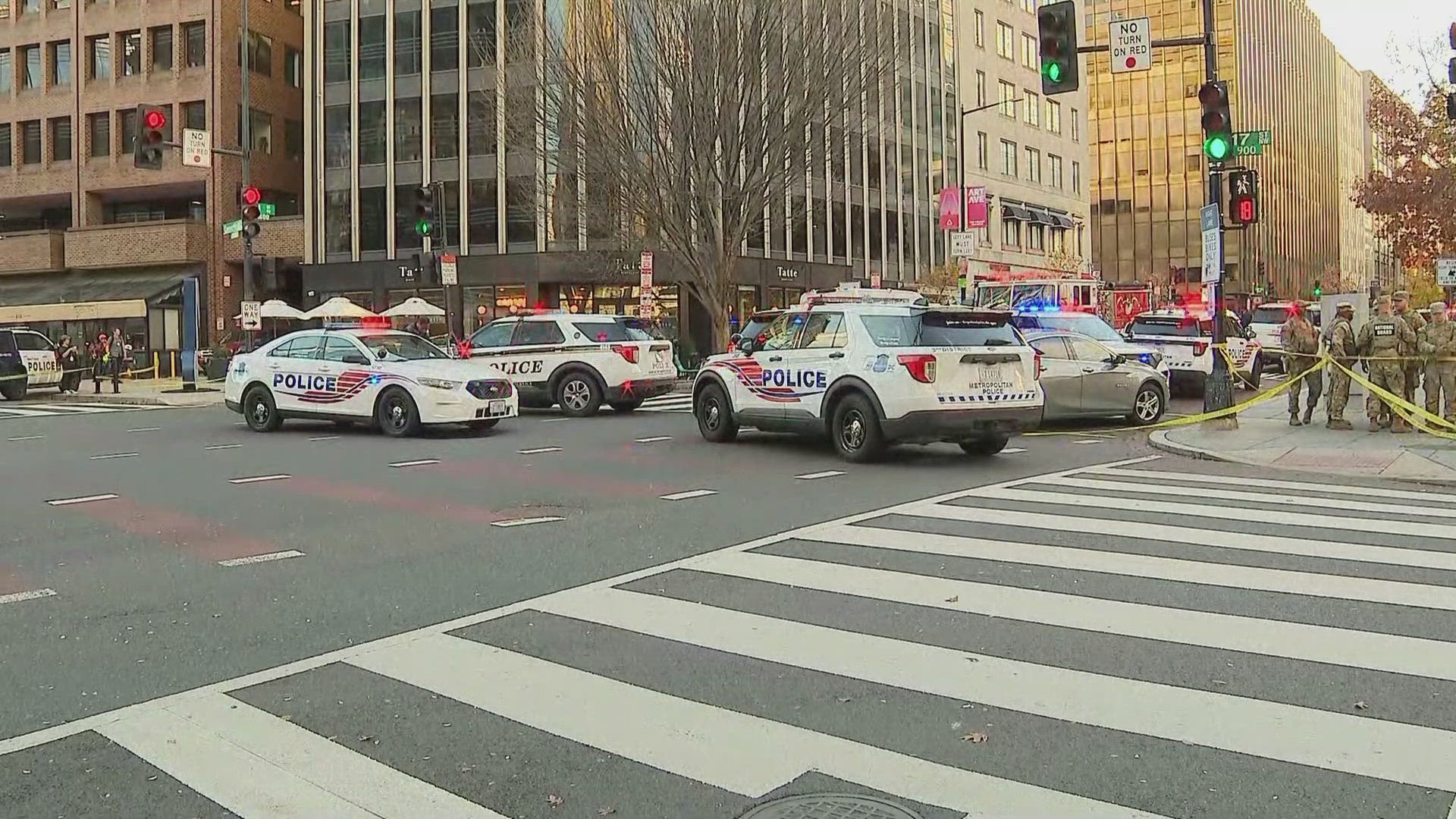 2 National Guard soldiers shot near White House