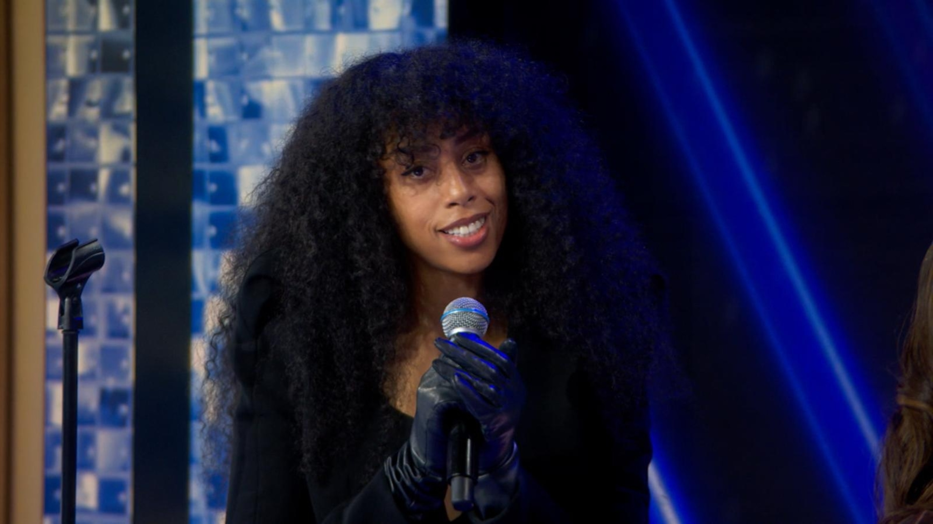 Rochelle Jordan performs 'Doing It Too' on 'GMA'
