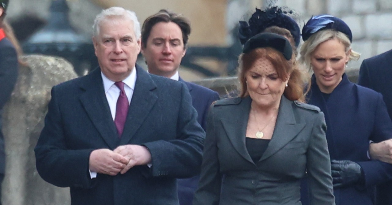 Sarah Ferguson looking to cash in on royal family secrets
