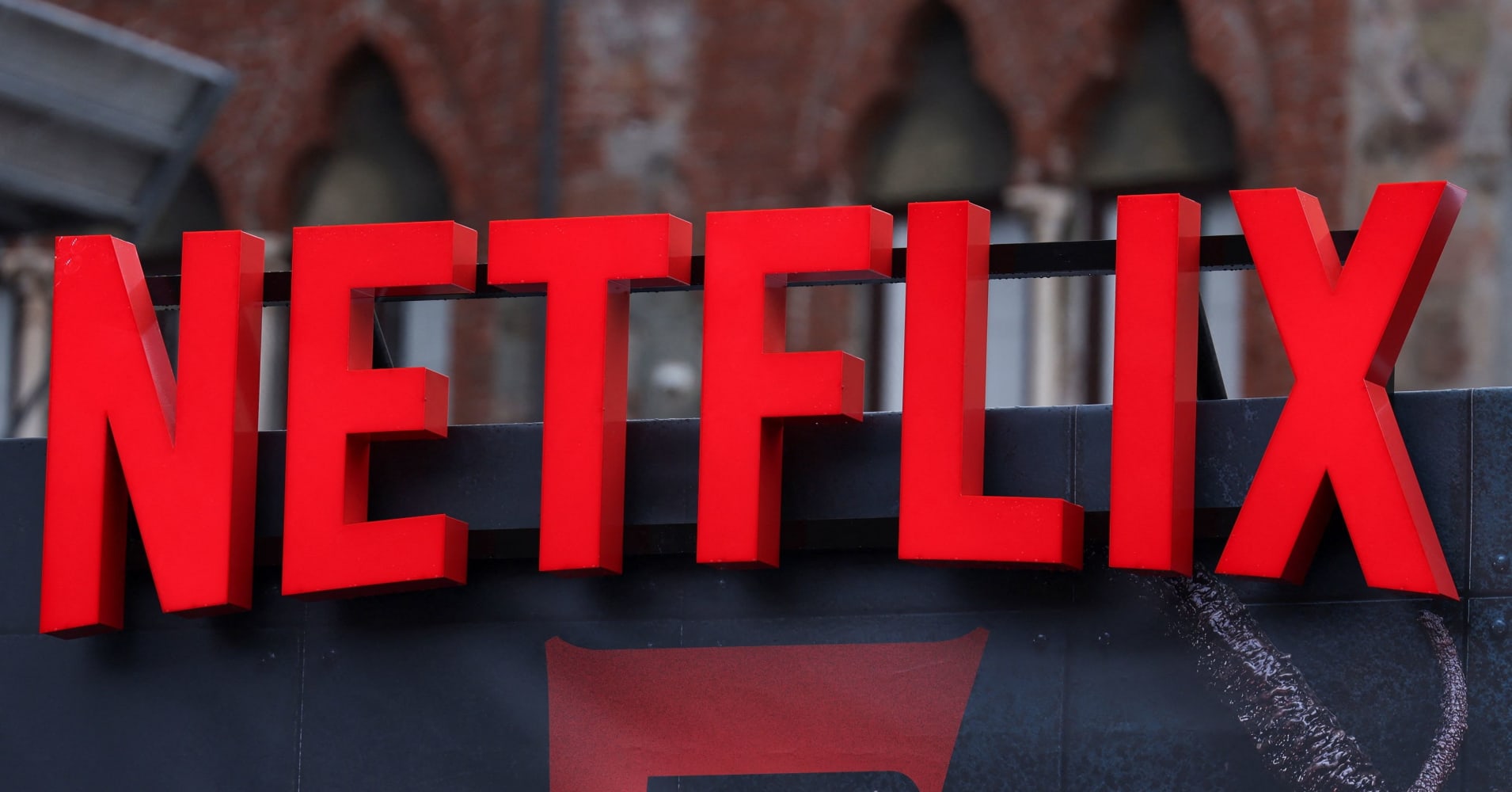 Social media users report Netflix outage during 'Stranger Things' premiere