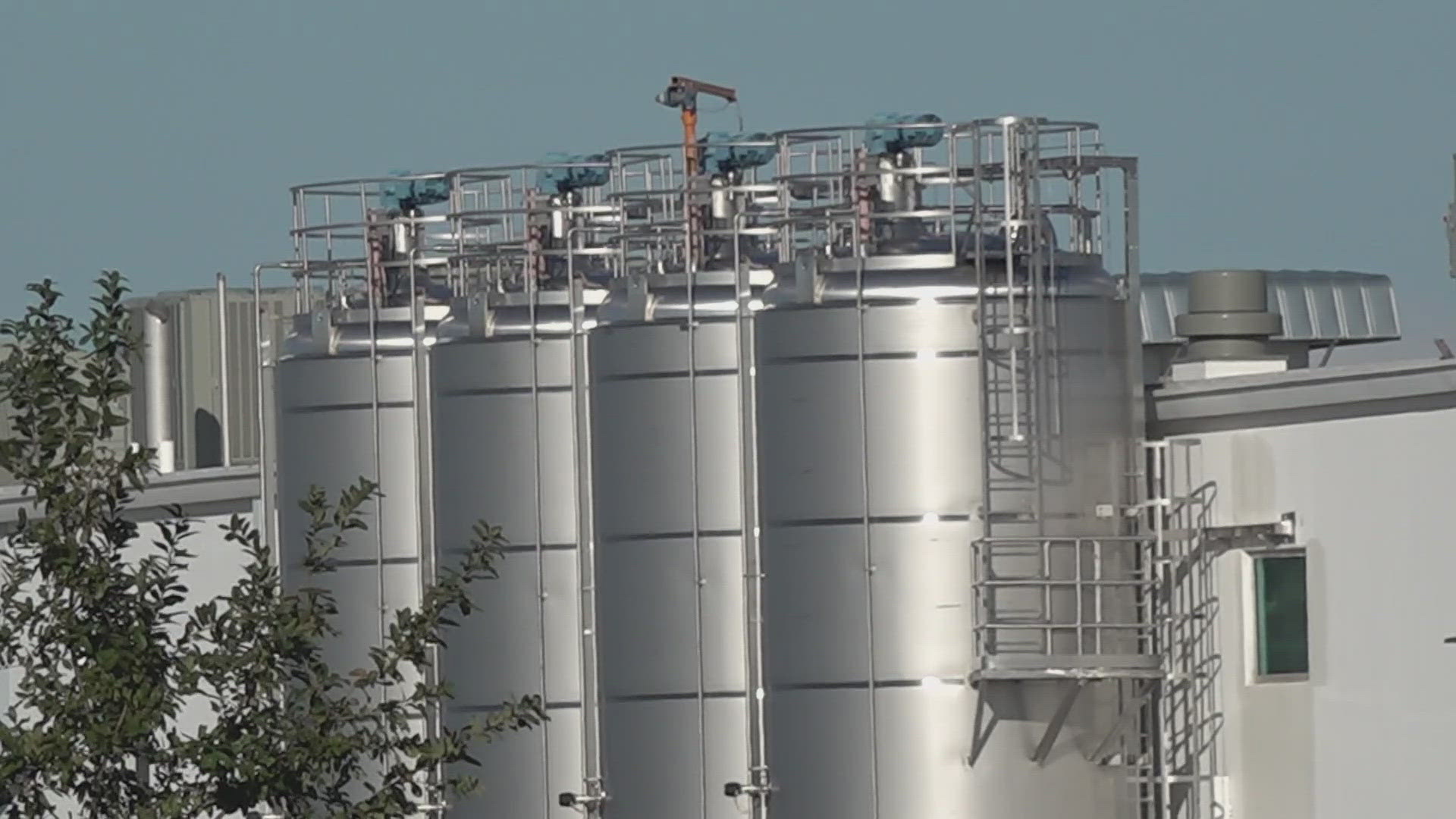 Bottling factory allegedly causing foul odor in Temple neighborhood