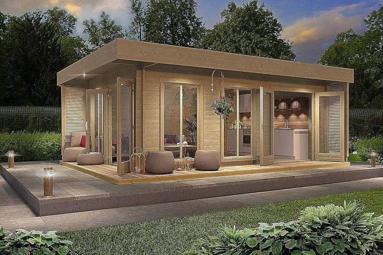 Amazon Is Selling a Resort-style Tiny House With Floor-to-ceiling ...