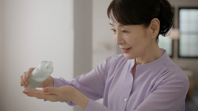 吉永小百合、『五島の椿』新CMに登場！17歳の時にレコーディングをした