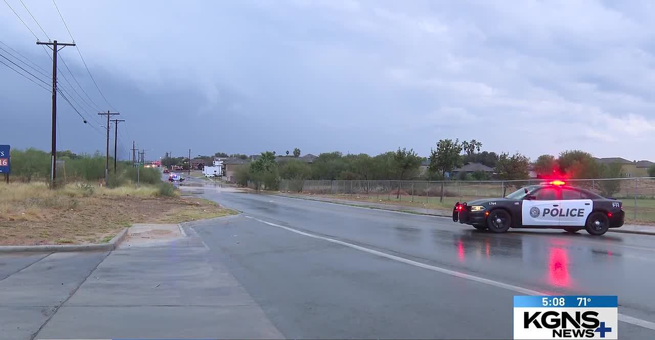 Early morning flooding submerges intersections, Rio Grande levels ...