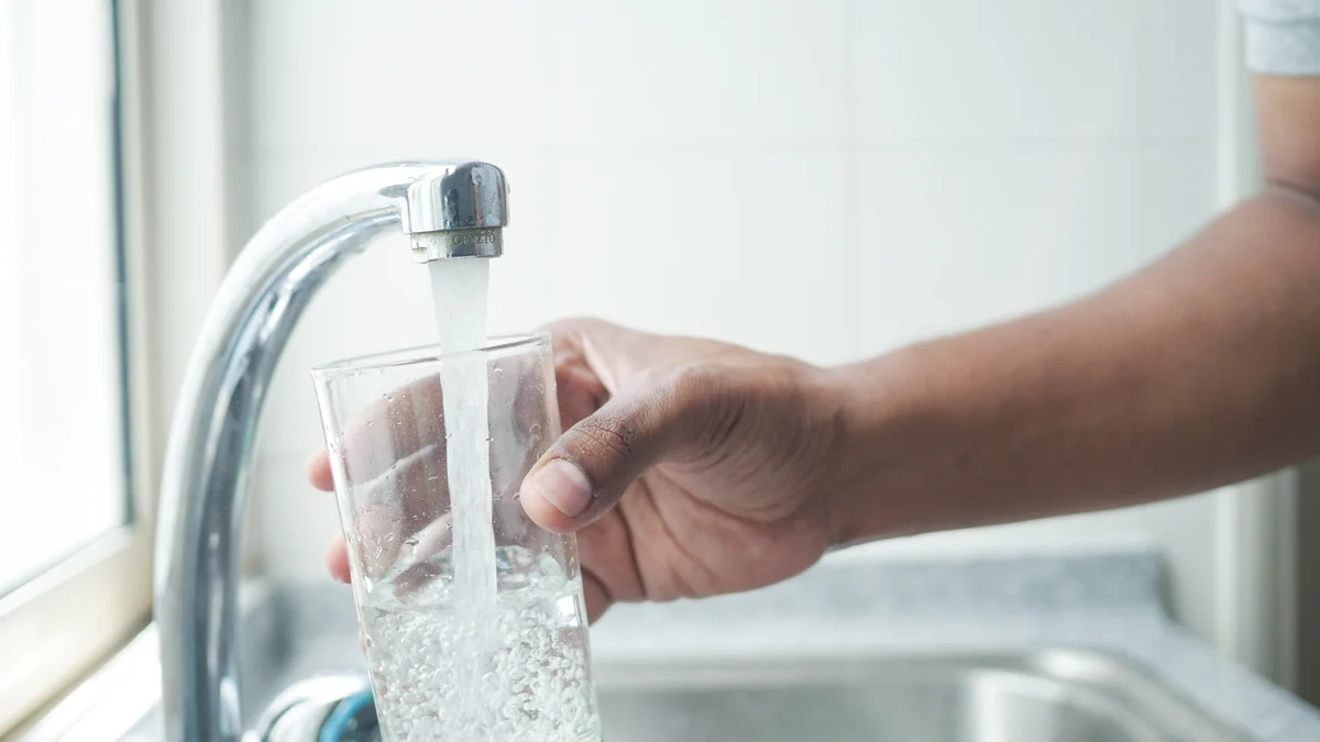 ¿Cuánto subirá la tarifa del agua de Barcelona en 2026?