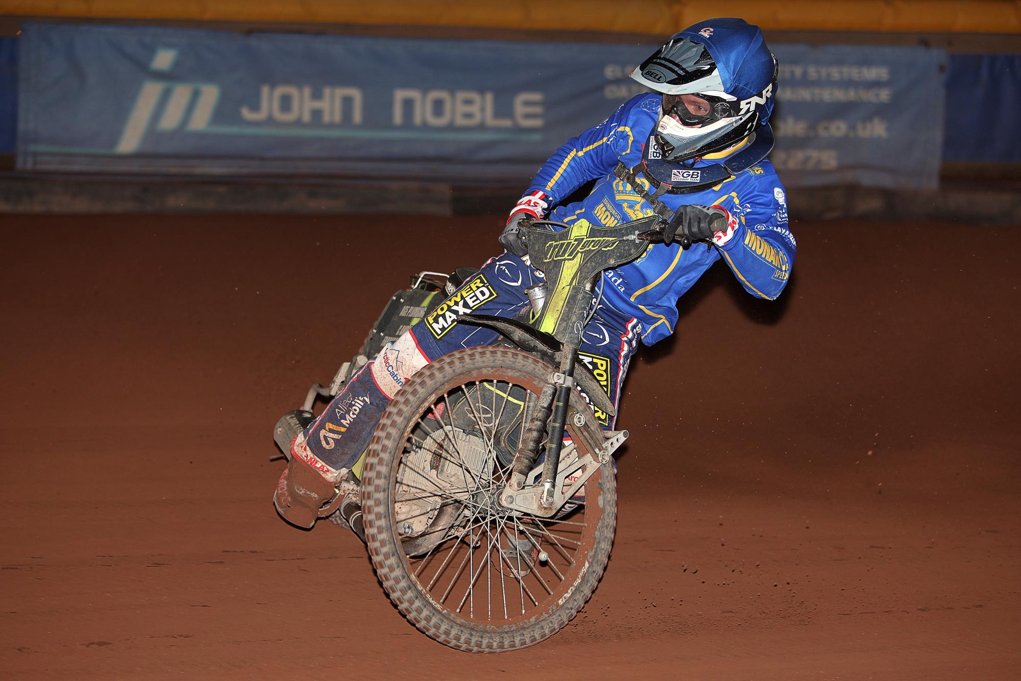 Speedway star Dan Thompson swaps Glasgow Tigers for Edinburgh Monarchs