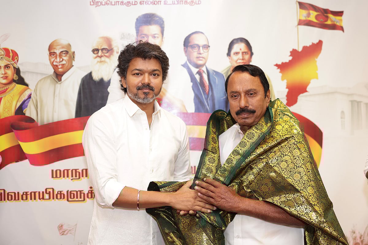 Expelled AIADMK veteran KA Sengottaiyan joins Vijay's TVK, months ahead ...