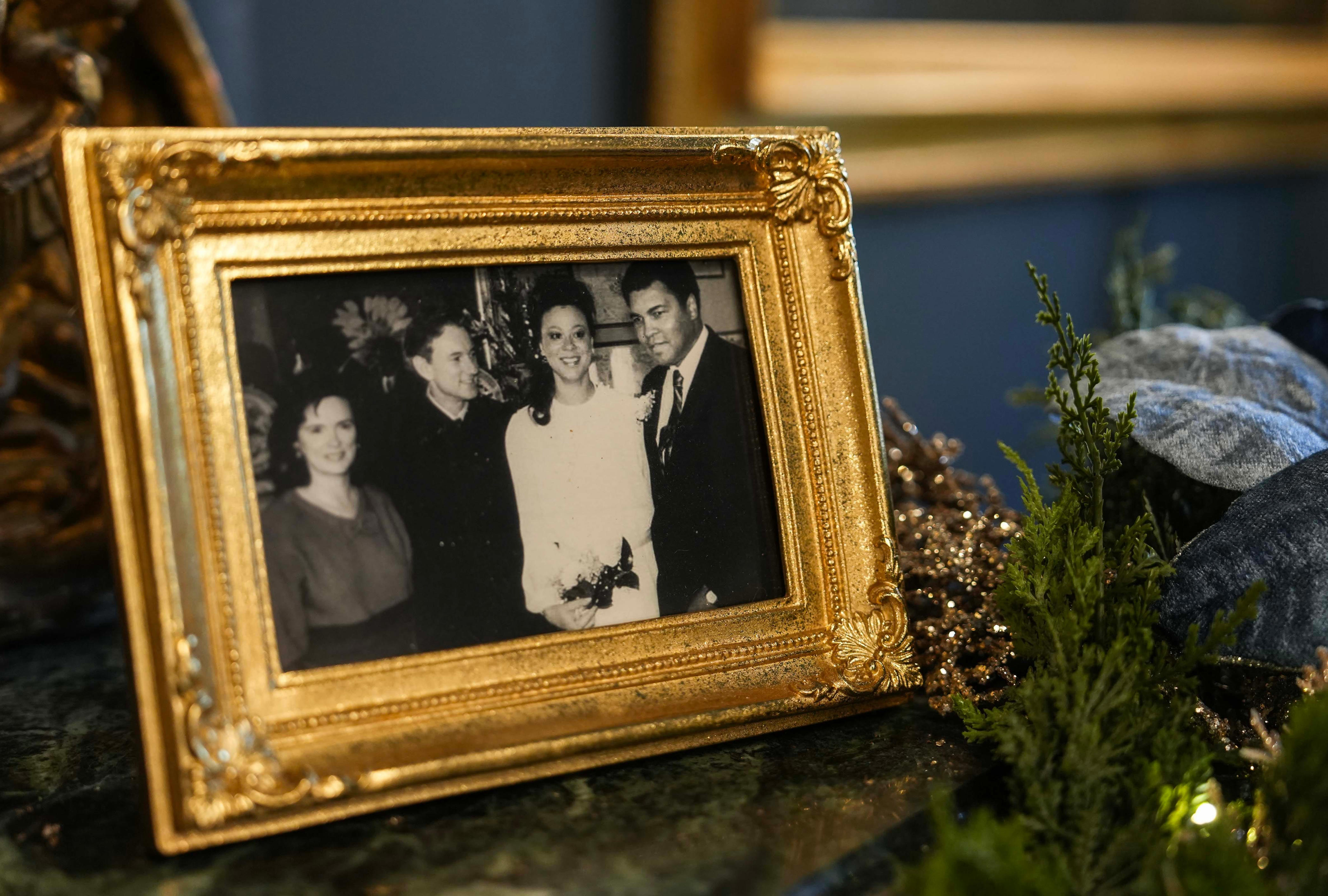 Home where Muhammad Ali was married featured on Old Louisville Holiday ...