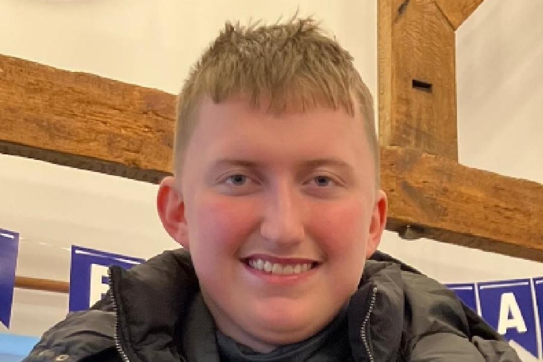Police issue appeal to locate teenager reported missing from Crowhurst