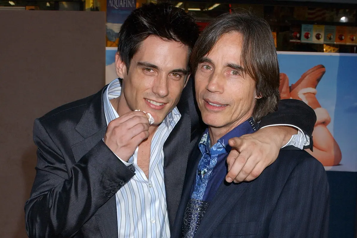 Ethan Browne, filho do cantor Jackson Browne, morre aos 52 anos