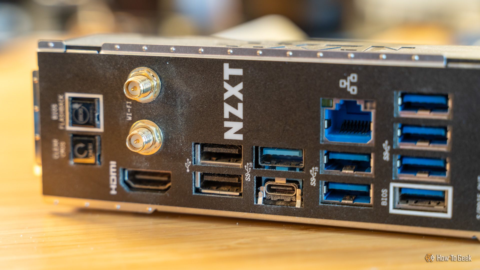 7 things you should never connect to your PC's USB ports