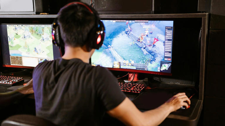 Excessive Gaming Is Giving You Back Pain—Here's How To Fix The Problem