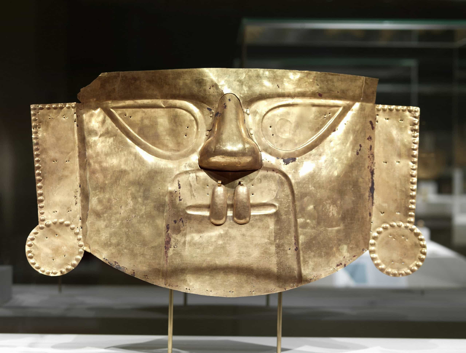 Lambayeque funerary mask