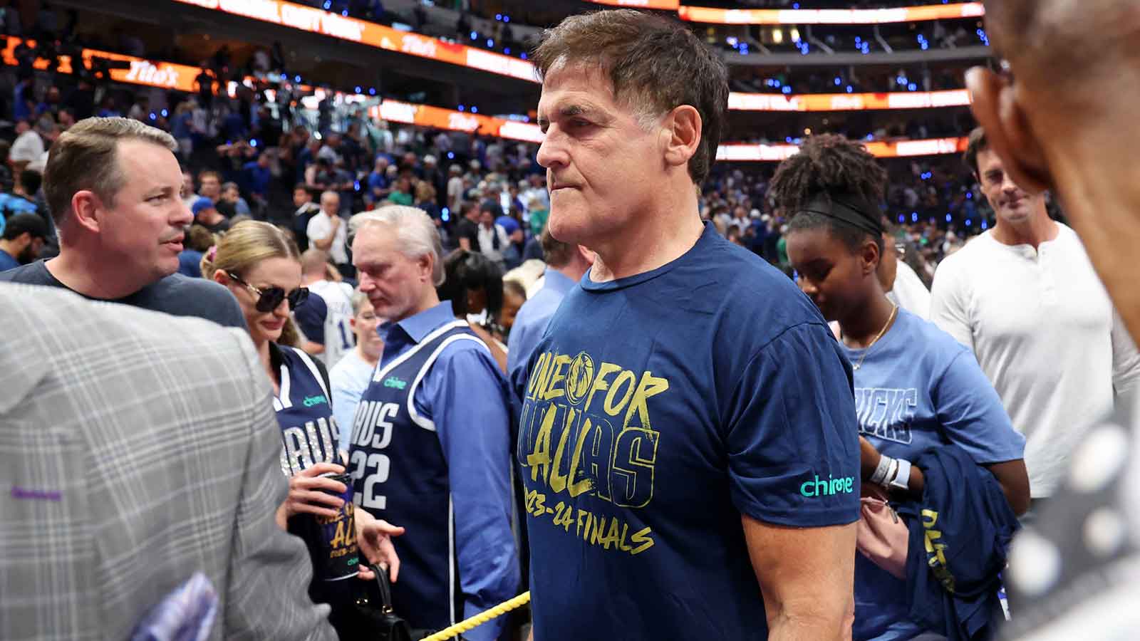 Mavericks’ Mark Cuban refuses to stop 2006 NBA Finals ref complaints ...