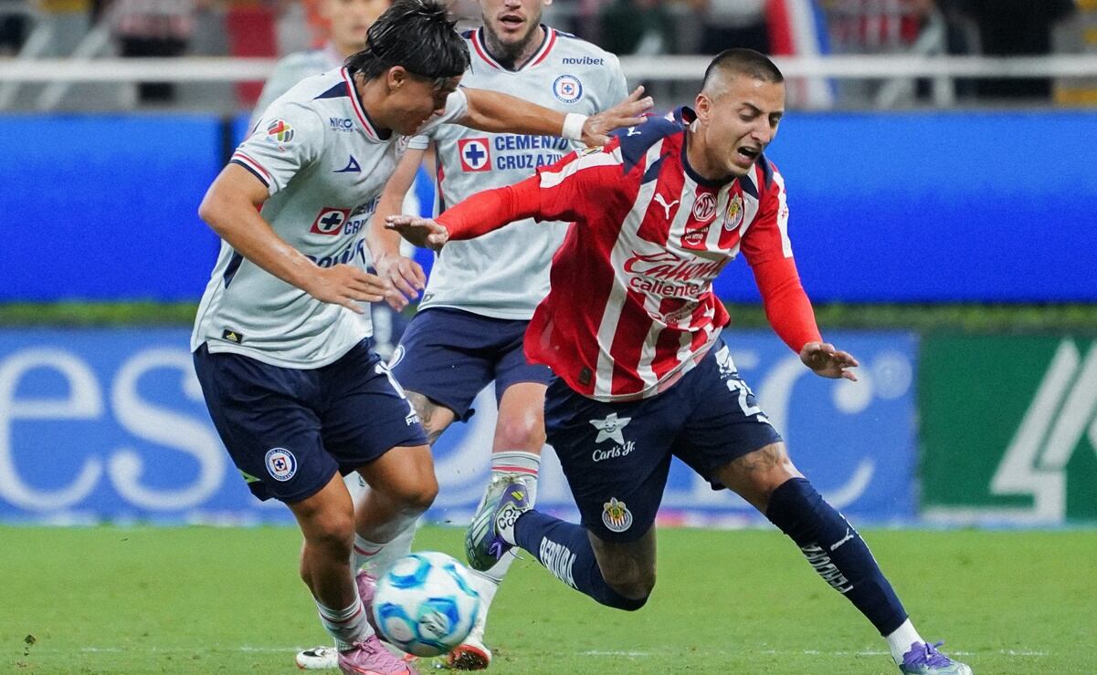 Chivas vs Cruz Azul: Horario y canales para ver EN VIVO ida de los ...