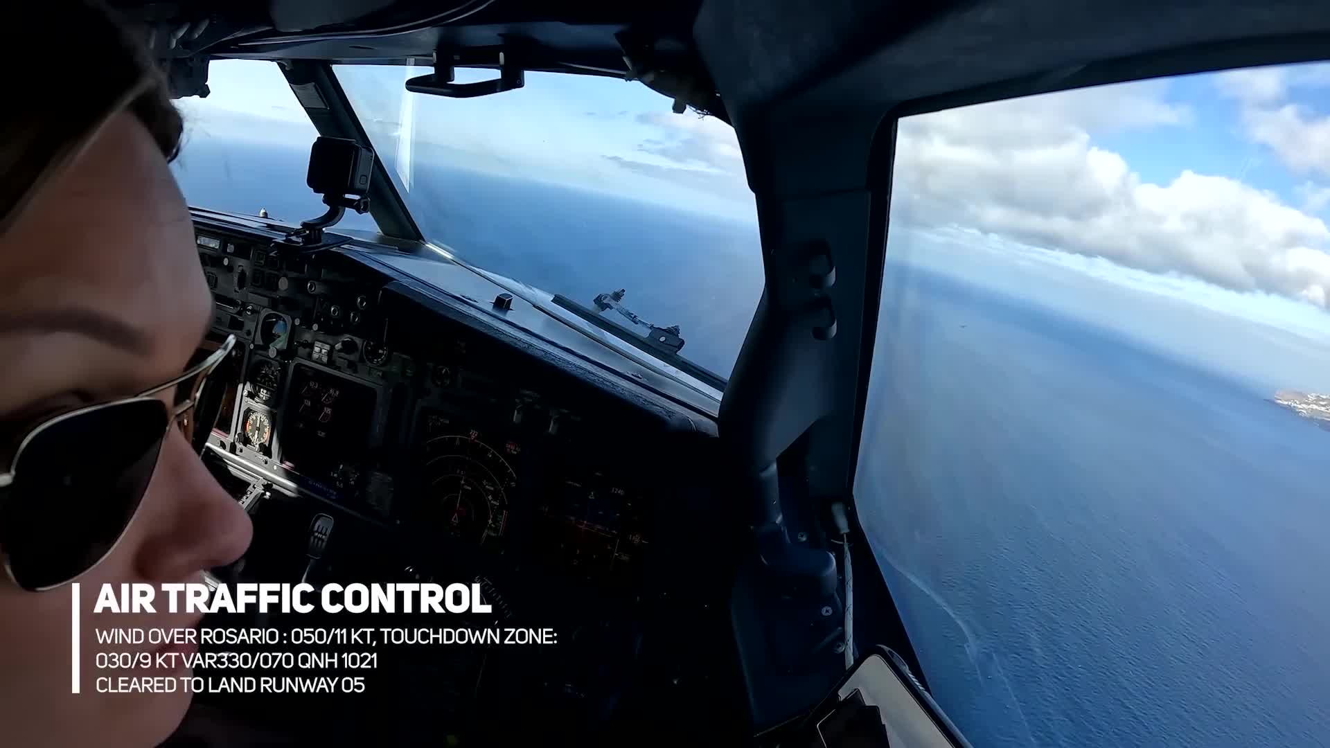 Airport R05 | Cockpit view | Life of an airline pilot