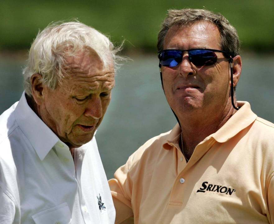 Fuzzy Zoeller, two-time major golf champion, dies at 74