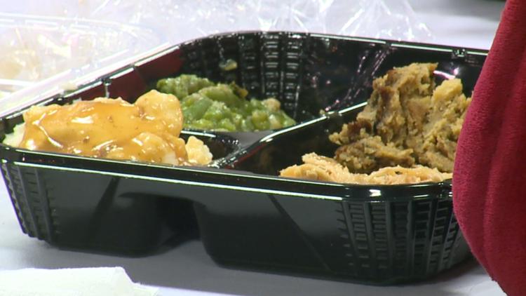 Hundreds gather for annual Mr. Thanksgiving dinner at Mercado on Fifth