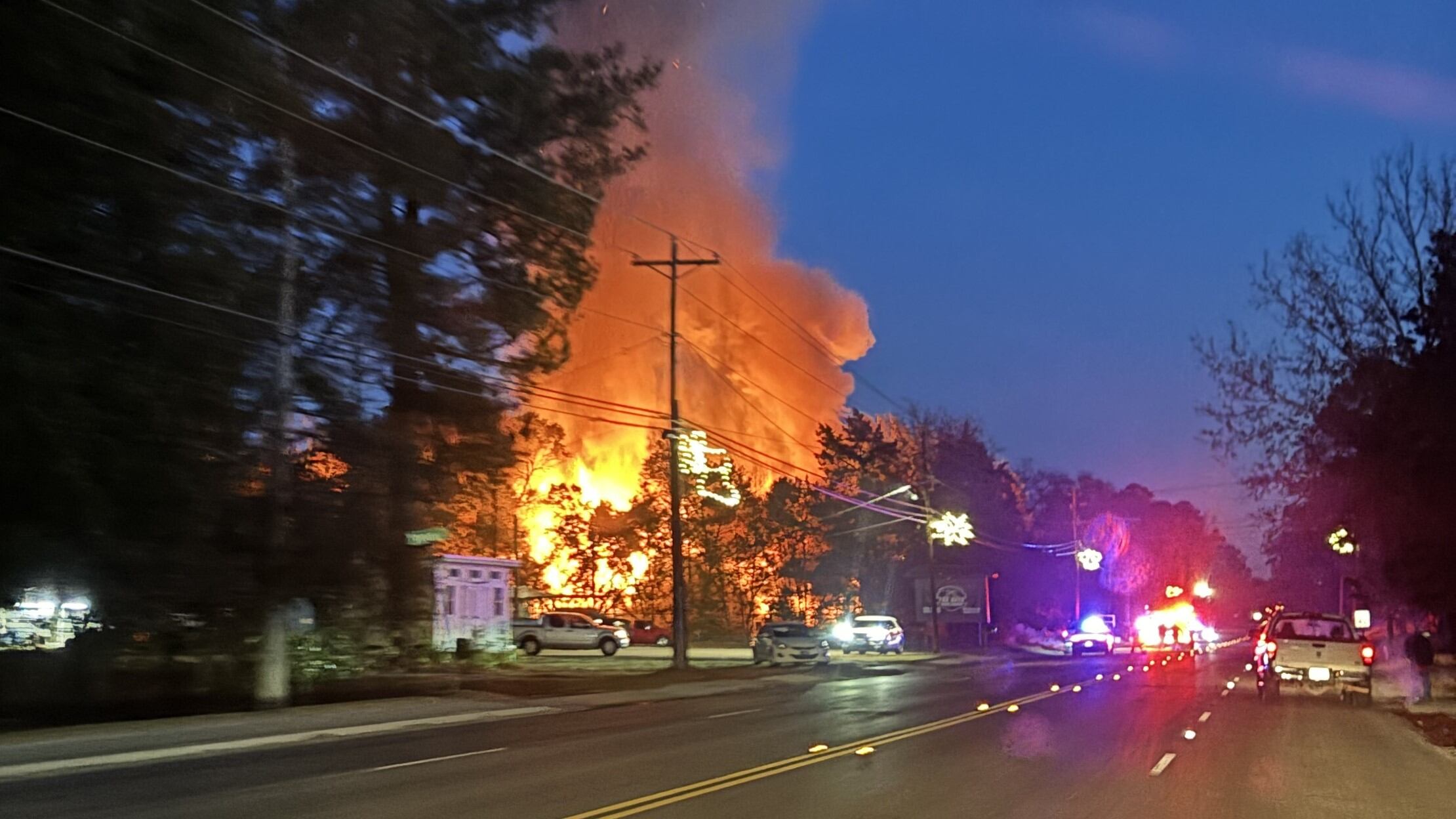 House fire spreads to woods, camper along Augusta Road in Aiken County