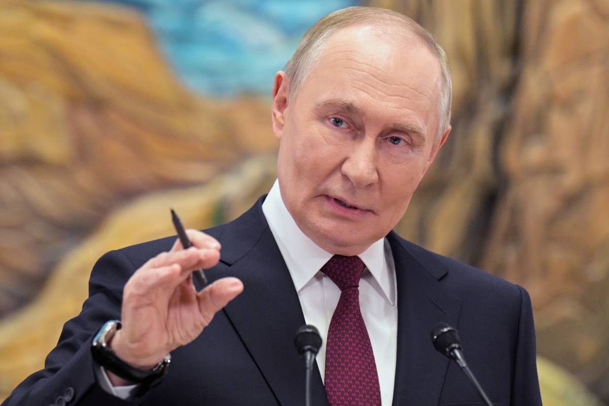 Putin: Russia will fight on unless Ukraine cedes land