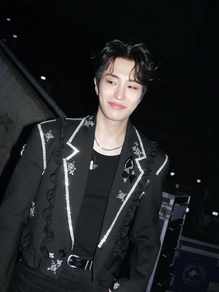 Tiga Bintang K-pop Masuk Wamil November 2025 3 AA1RiW18